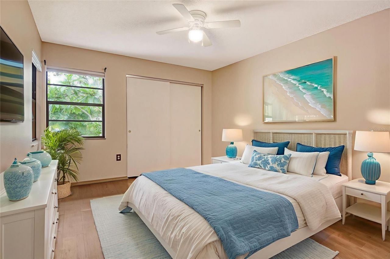 1750 Benjamin Franklin Drive, Unit 9F, Sarasota, FL 34236 Photo