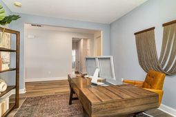 430 Clear Lake Dr. photo 4