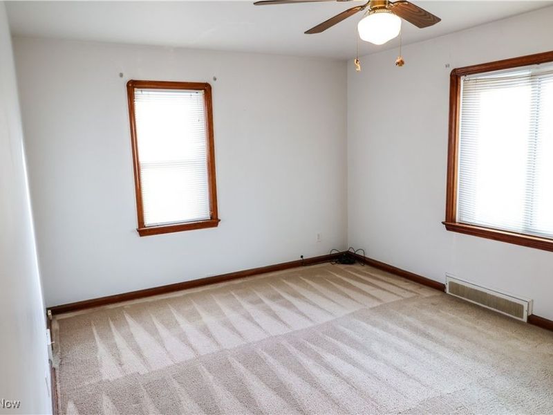 5979 Twin Lakes Drive, Parma, OH 44129 Photo 14