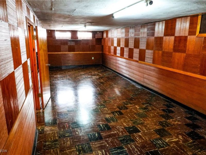 5979 Twin Lakes Drive, Parma, OH 44129 Photo 23