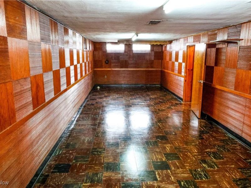 5979 Twin Lakes Drive, Parma, OH 44129 Photo 24