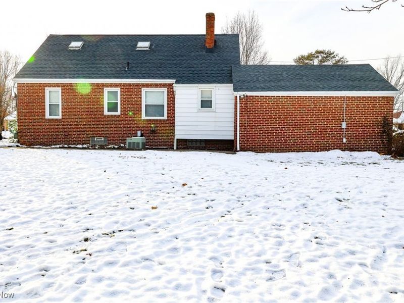 5979 Twin Lakes Drive, Parma, OH 44129 Photo 35