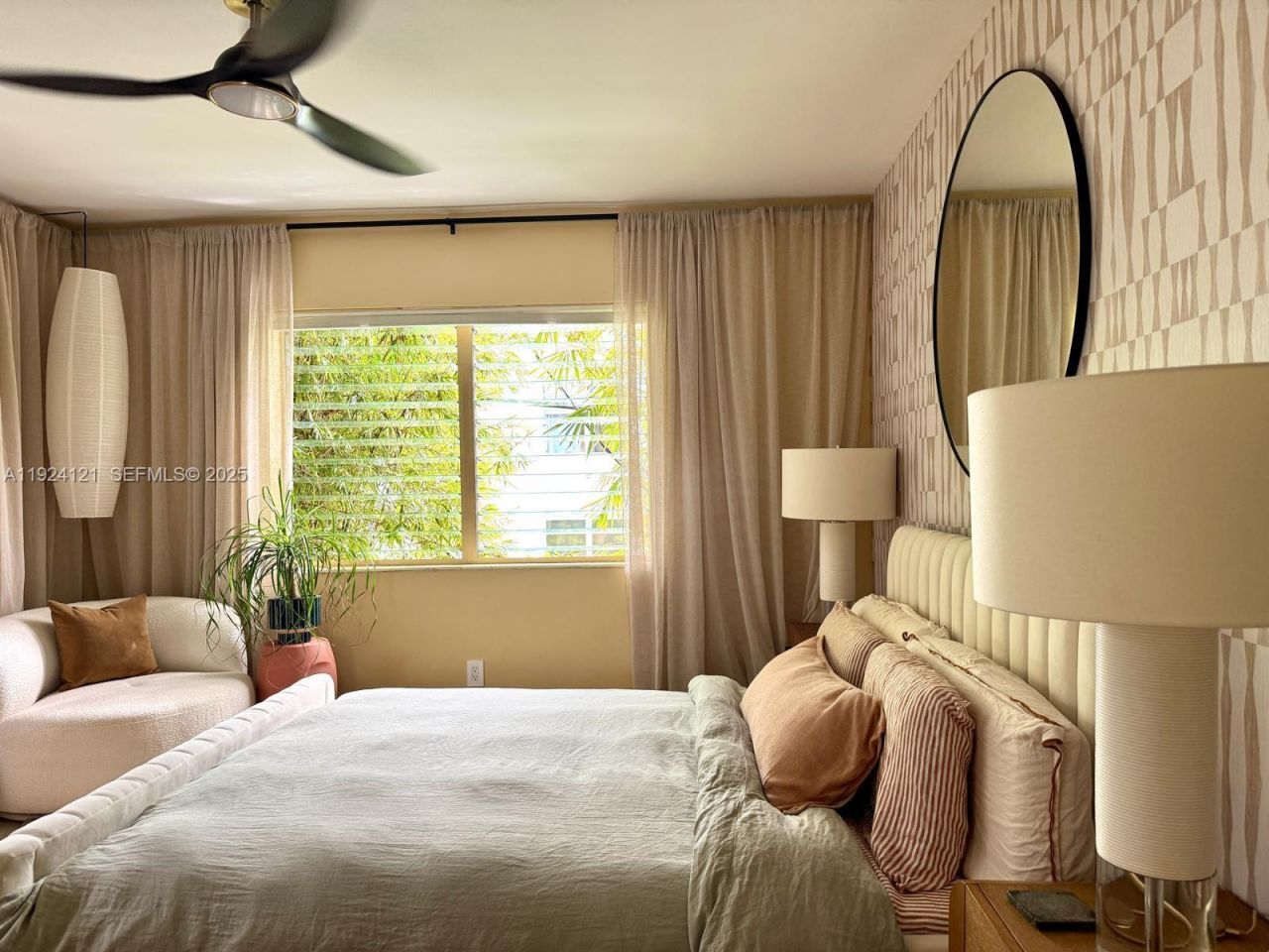 1127 Meridian Ave, Unit 8-1127, Miami Beach, FL 33139 Photo