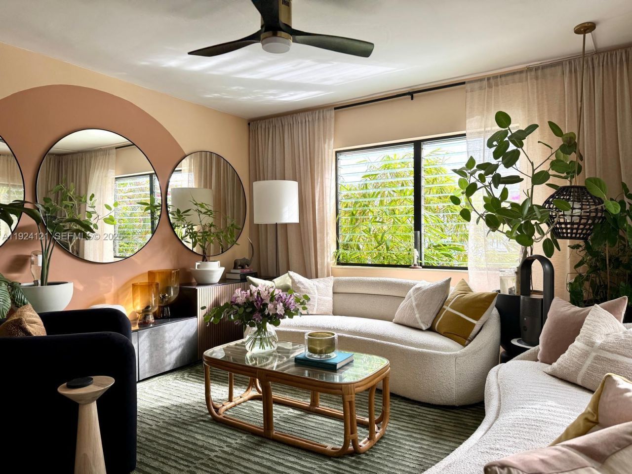 1127 Meridian Ave, Unit 8-1127, Miami Beach, FL 33139 Photo