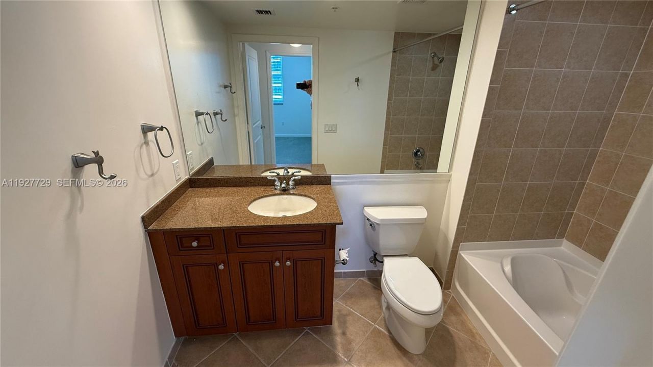 347 N New River Dr E, Unit 1808, Fort Lauderdale, FL 33301 Photo