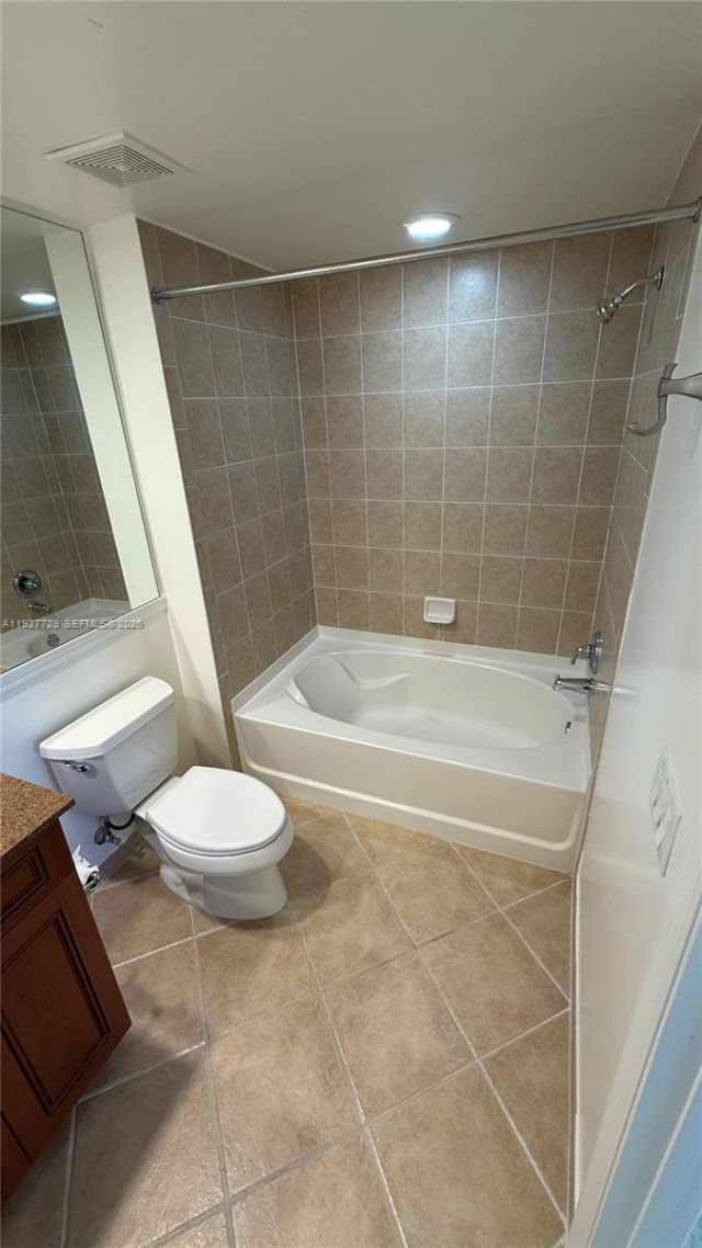 347 N New River Dr E, Unit 1808, Fort Lauderdale, FL 33301 Photo