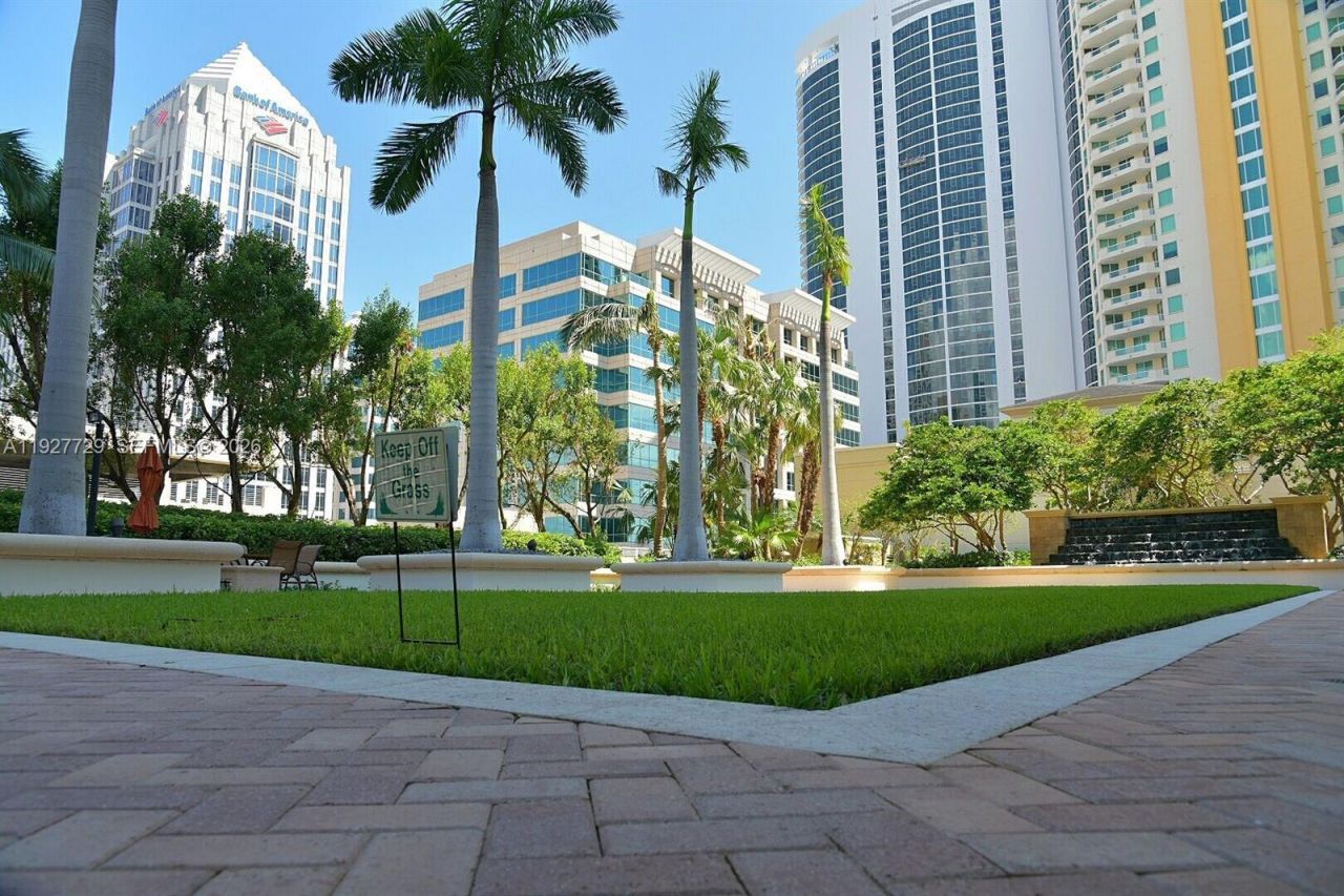 347 N New River Dr E, Unit 1808, Fort Lauderdale, FL 33301 Photo