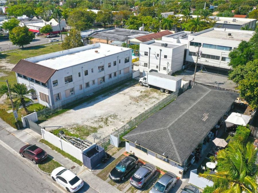 Property Image 12