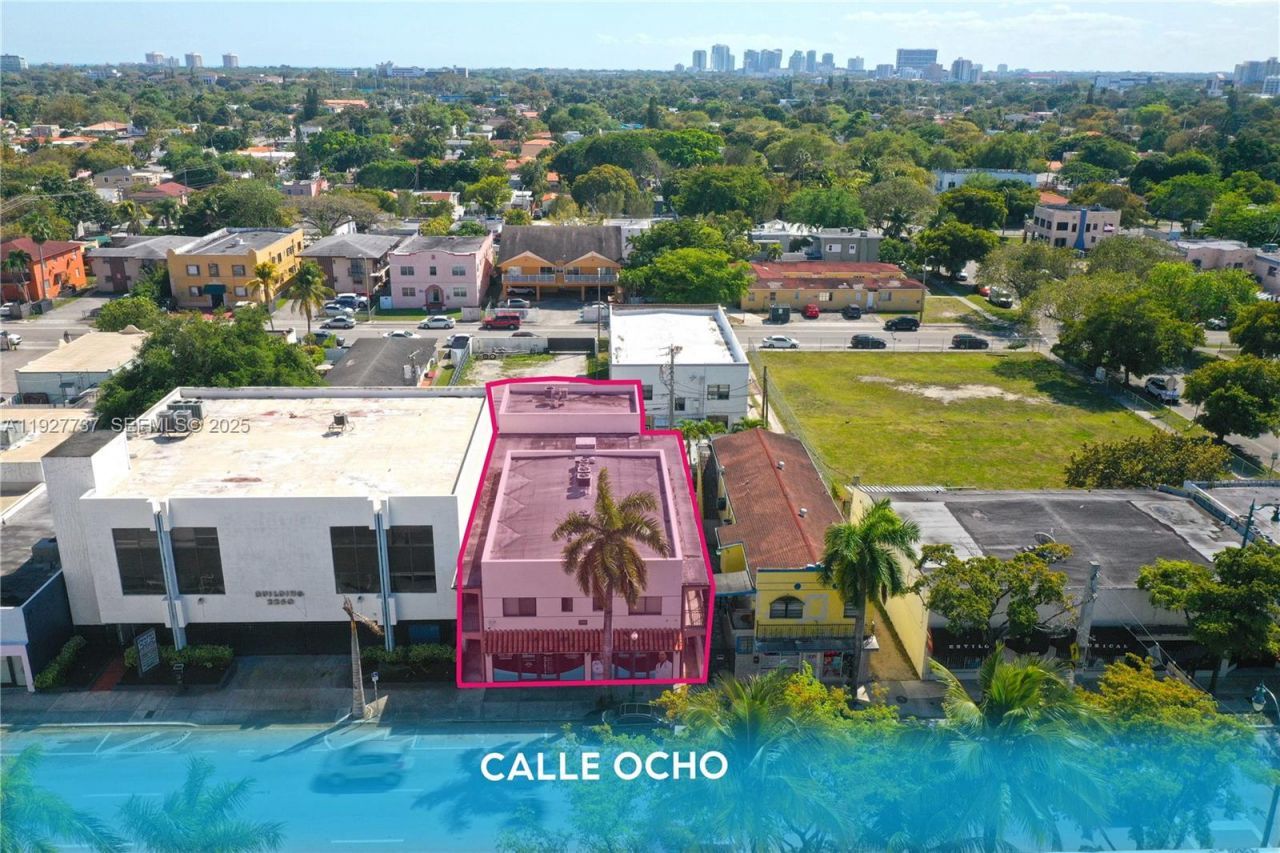 2268 SW 8th St, Miami, FL 33135 Photo