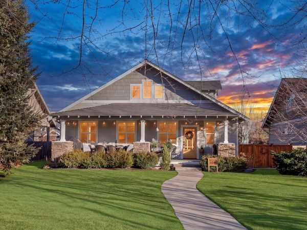 920 NW 15th Street, Redmond, OR 97756