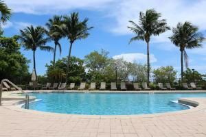 1000 Scotia Drive, Unit 506, Hypoluxo, FL 33462 Photo