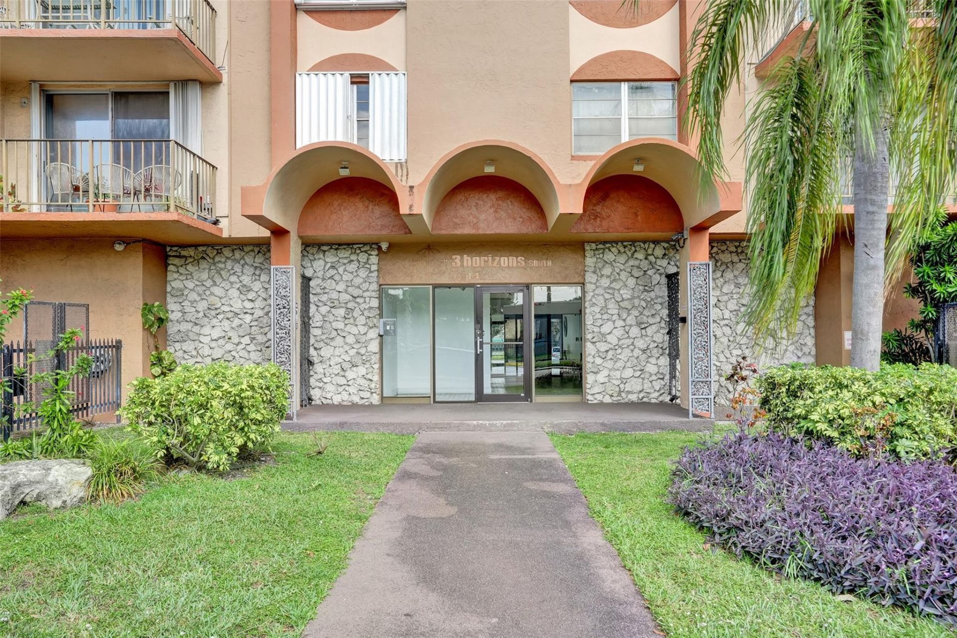 1465 NE 123rd St, Unit 714, North Miami, FL 33161 Photo