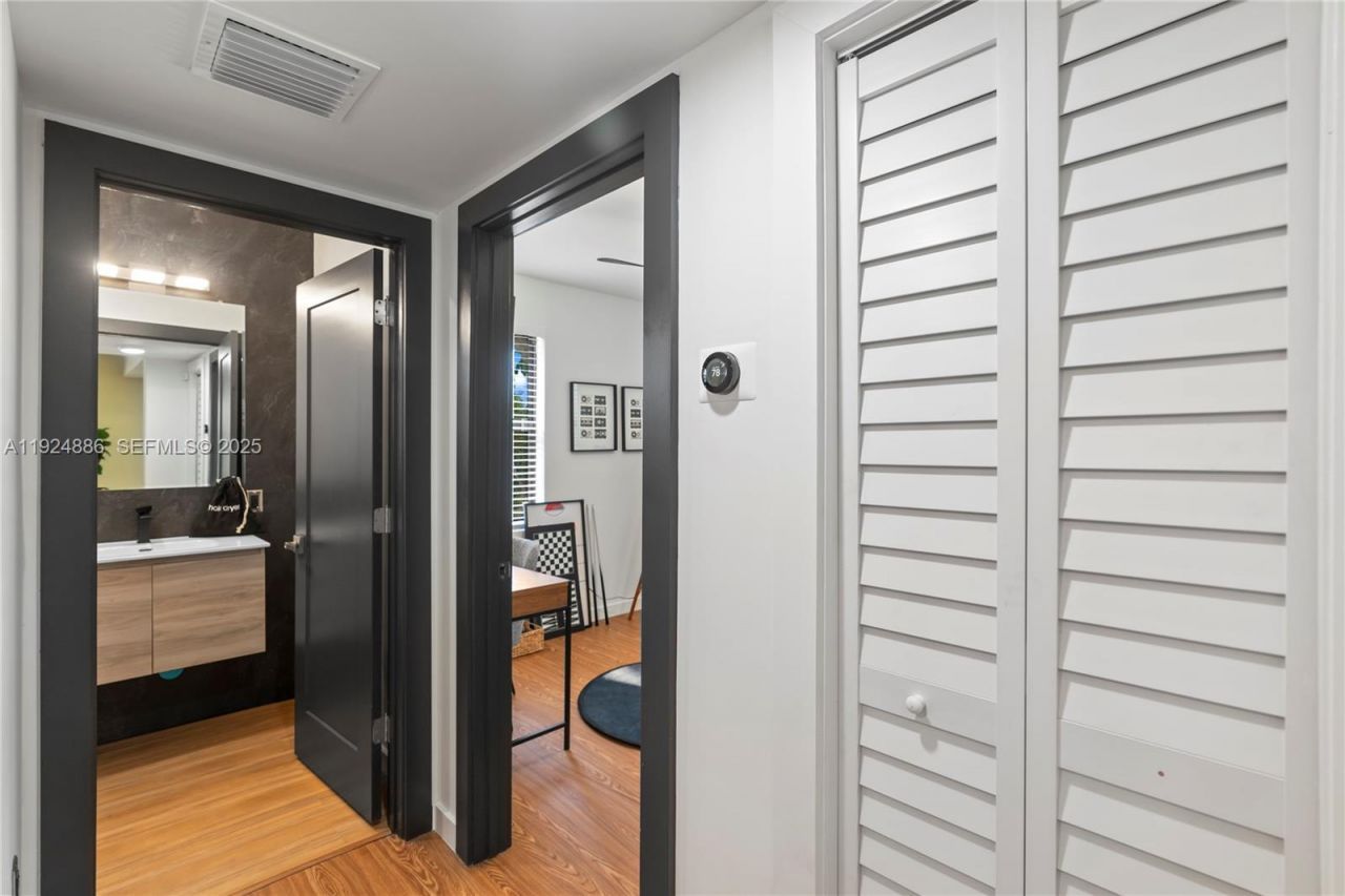 220 NW 134th St, North Miami, FL 33168 Photo