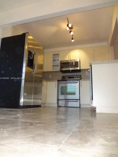 452 NE 210th Circle Ter, Unit 2037, Miami, FL 33179 Photo