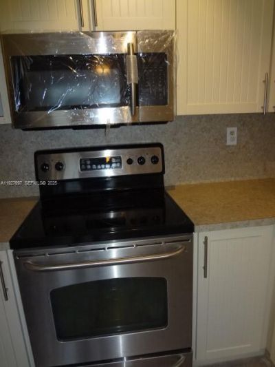 452 NE 210th Circle Ter, Unit 2037, Miami, FL 33179 Photo