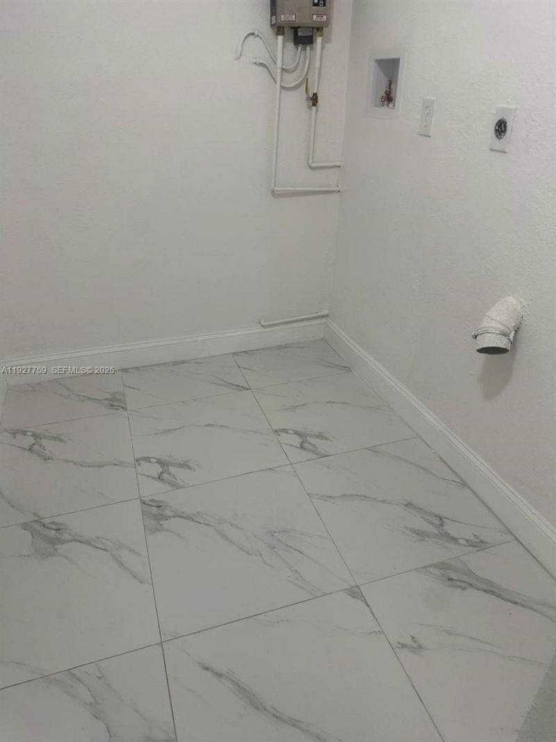 6750 Allen St, Hollywood, FL 33024 Photo