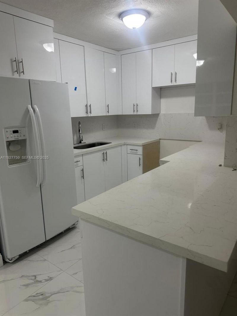 6750 Allen St, Hollywood, FL 33024 Photo