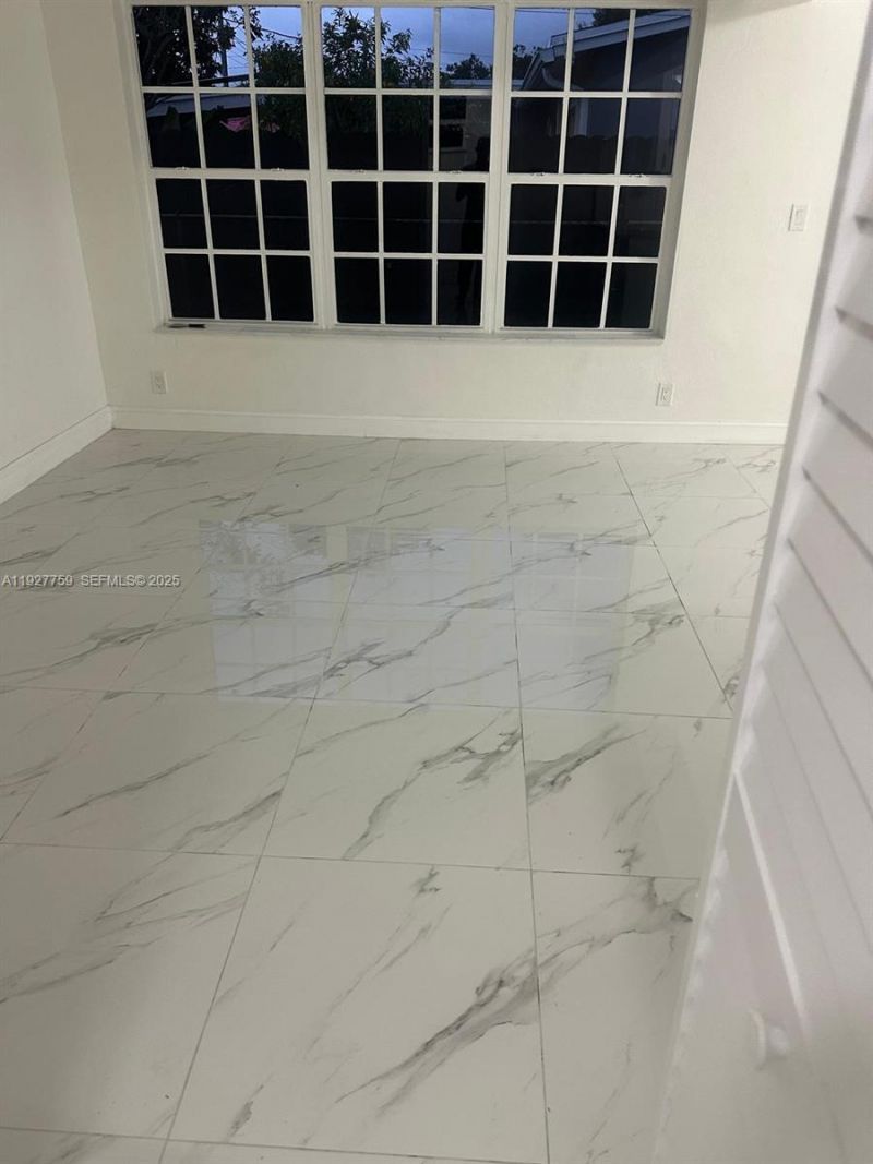 6750 Allen St, Hollywood, FL 33024 Photo