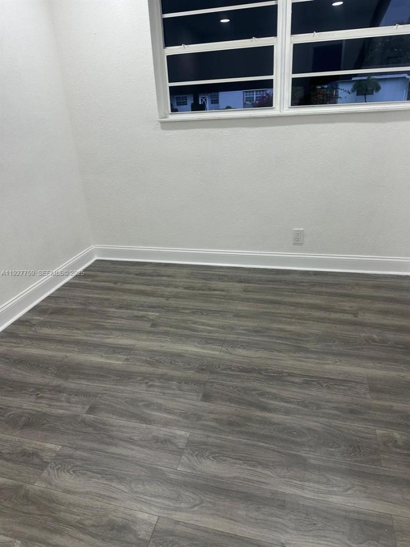 6750 Allen St, Hollywood, FL 33024 Photo