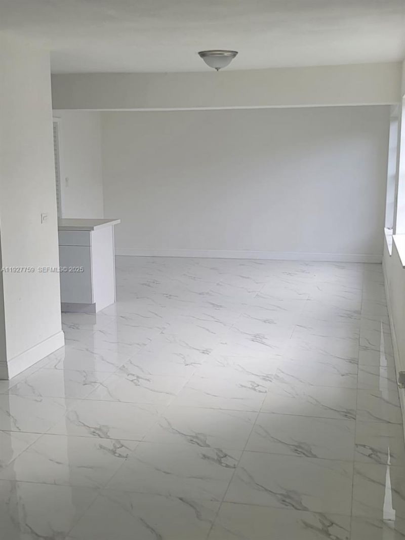 6750 Allen St, Hollywood, FL 33024 Photo