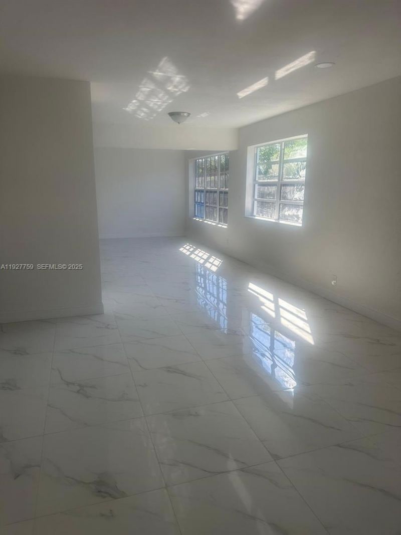 6750 Allen St, Hollywood, FL 33024 Photo