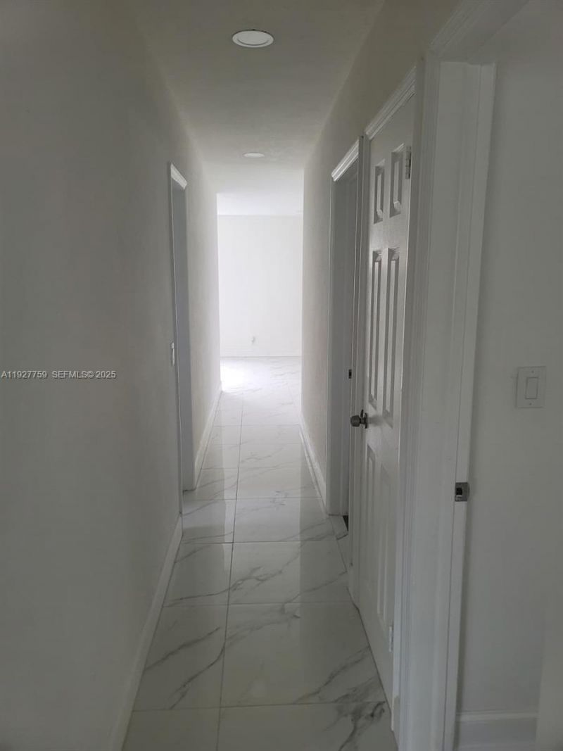 6750 Allen St, Hollywood, FL 33024 Photo