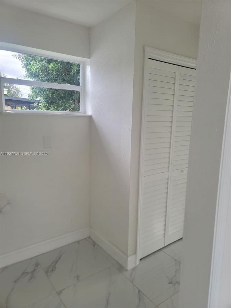 6750 Allen St, Hollywood, FL 33024 Photo