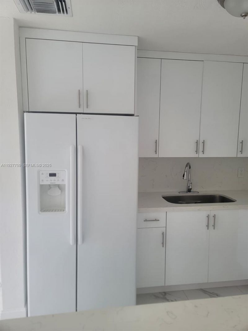 6750 Allen St, Hollywood, FL 33024 Photo