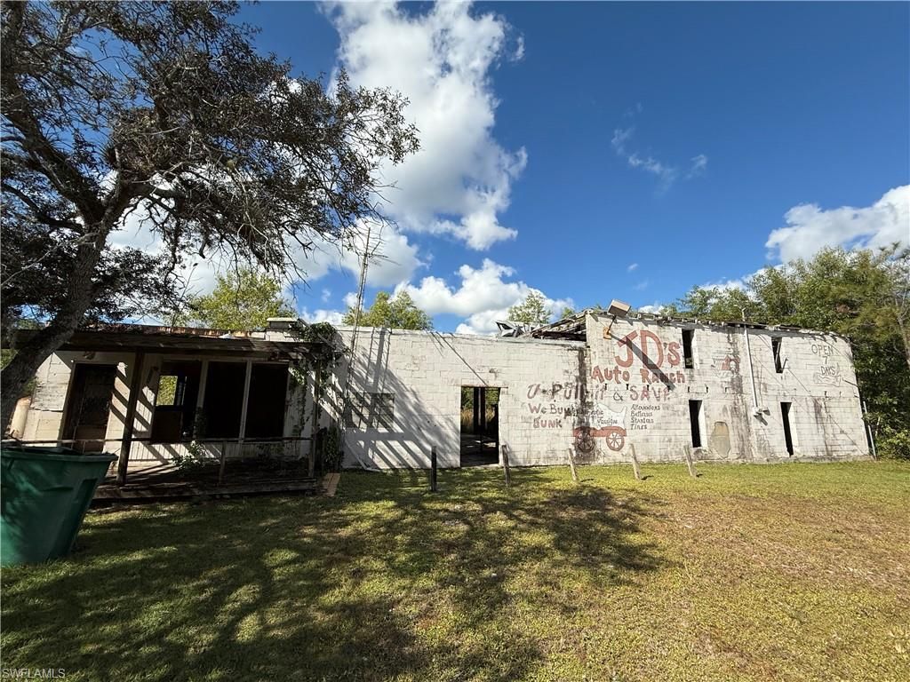 1607 Auto Ranch Rd, Naples, FL 34114 Photo