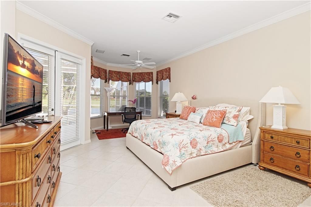 1901 Winding Oaks Way, Naples, FL 34109 Photo