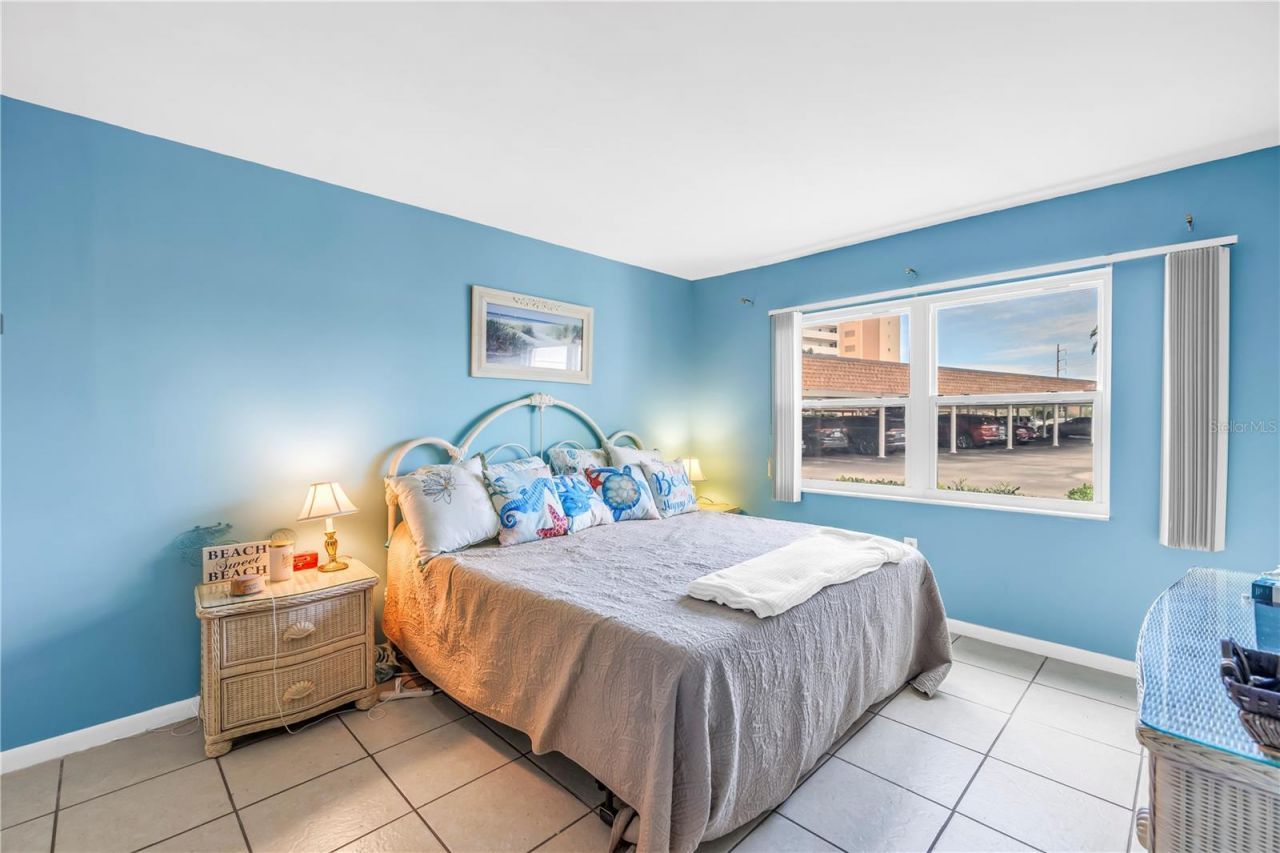 5020 Brittany Drive S, Unit 124, Saint Petersburg, FL 33715 Photo