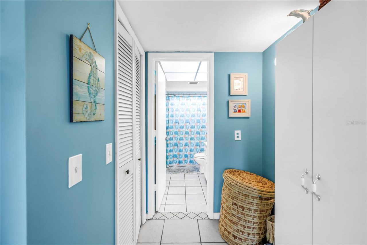 5020 Brittany Drive S, Unit 124, Saint Petersburg, FL 33715 Photo