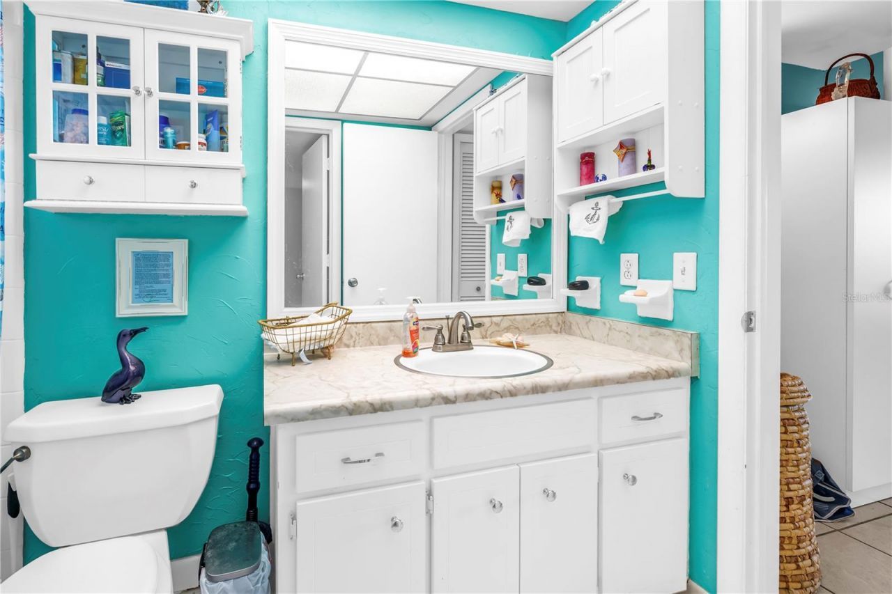 5020 Brittany Drive S, Unit 124, Saint Petersburg, FL 33715 Photo