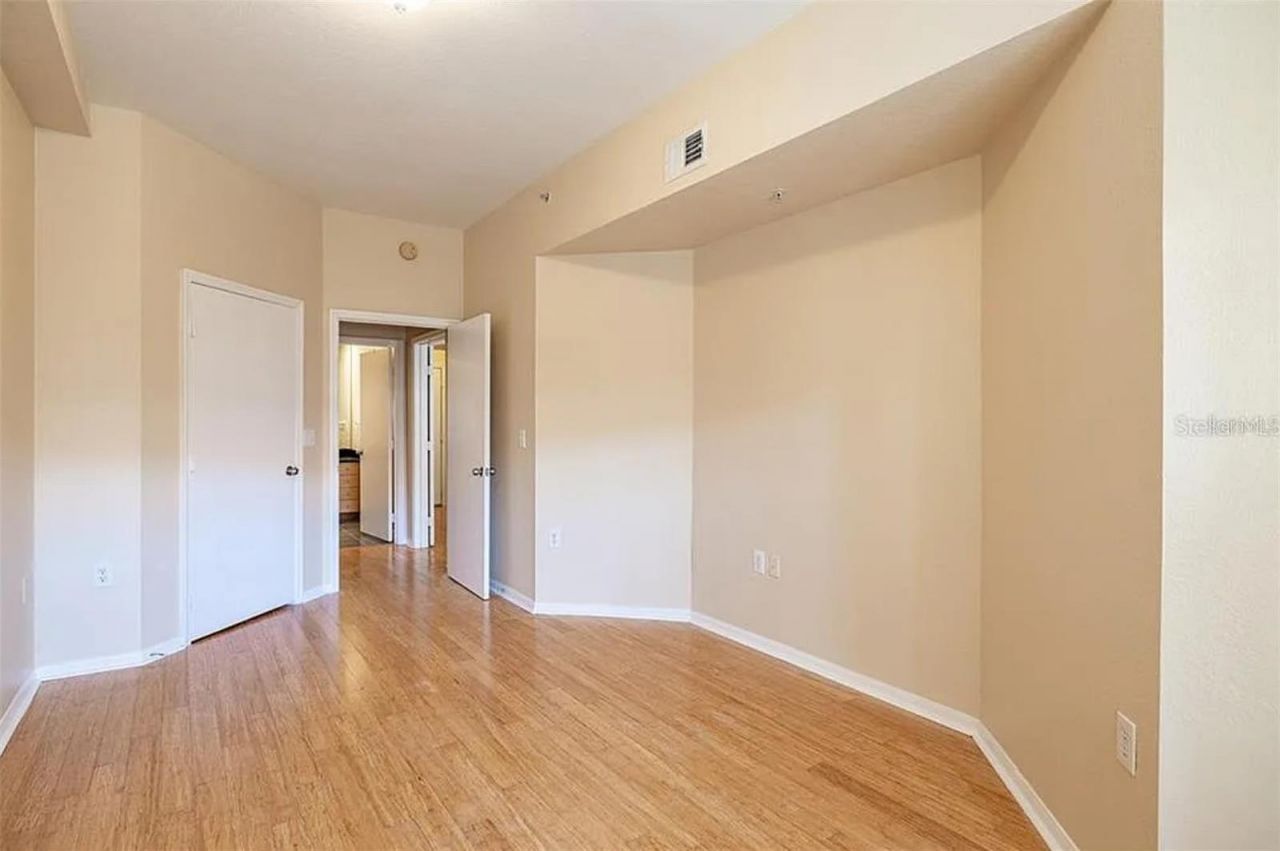 200 4th Avenue S, Unit 302, Saint Petersburg, FL 33701 Photo