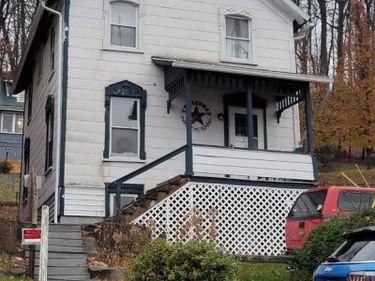 1320 CAMERON AVENUE, TYRONE, PA 16686