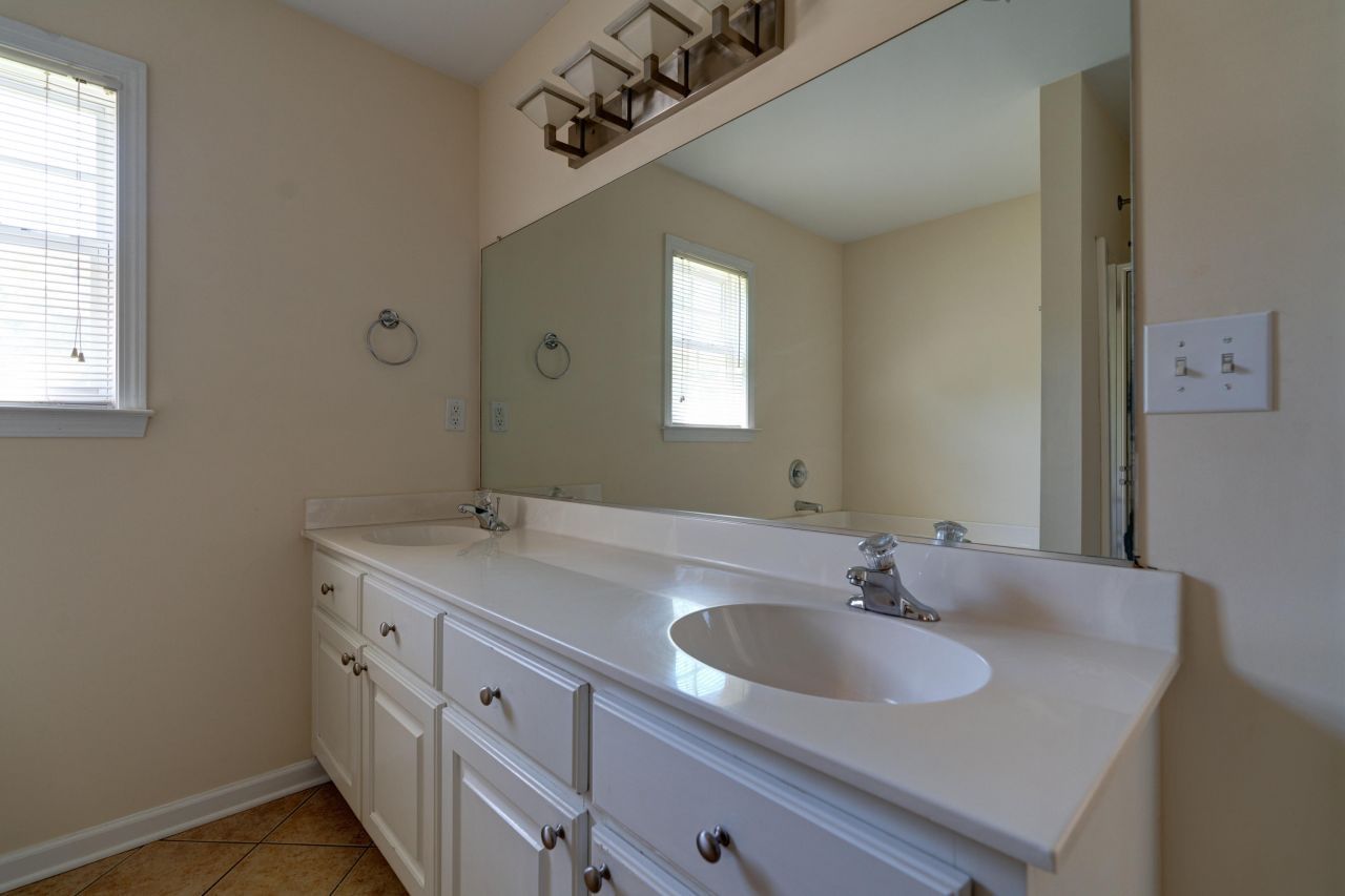 7864 High Maple Circle Photo 12