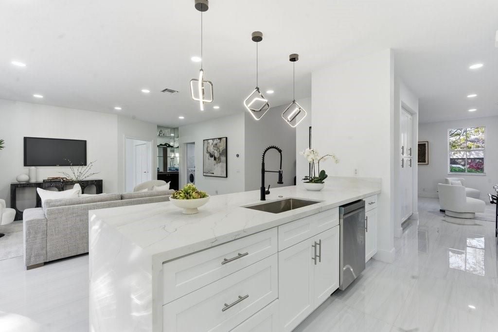 1170 Chenille Circle, Weston, FL 33327 Photo