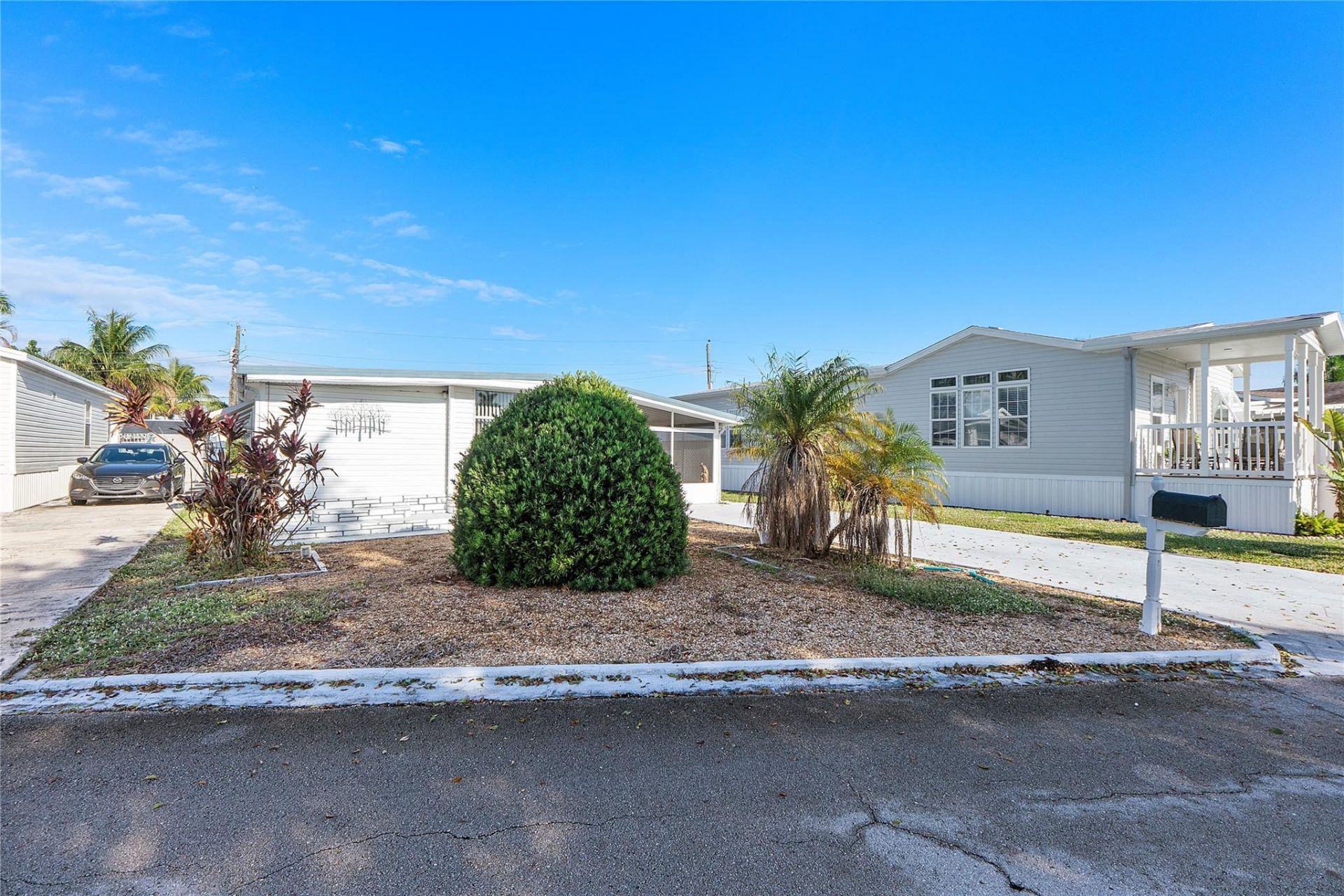 8631 SW 20th Street, Davie, FL 33324 Photo