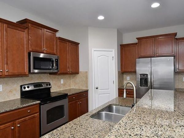 8204 Viewpoint Lane, Cornelius, NC 28031