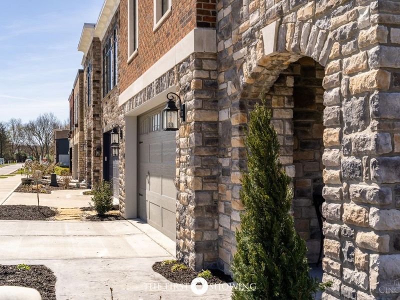 5773 Sanctuary Place, Cincinnati, OH 45230 Photo 3