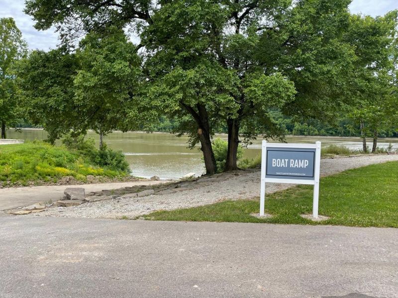 5730 Sanctuary Place, Unit 22, Cincinnati, OH 45230 Photo 14