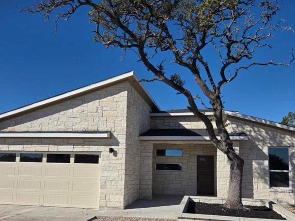 20008 Boggy Ford Road, Lago Vista, TX 78645