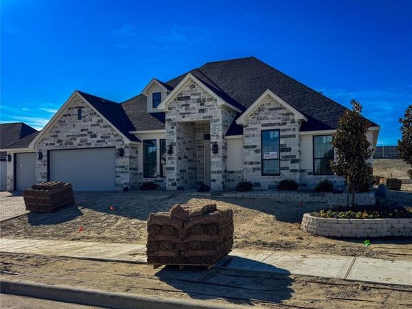 8114 Luanna Hills Drive, Benbrook, TX 76126