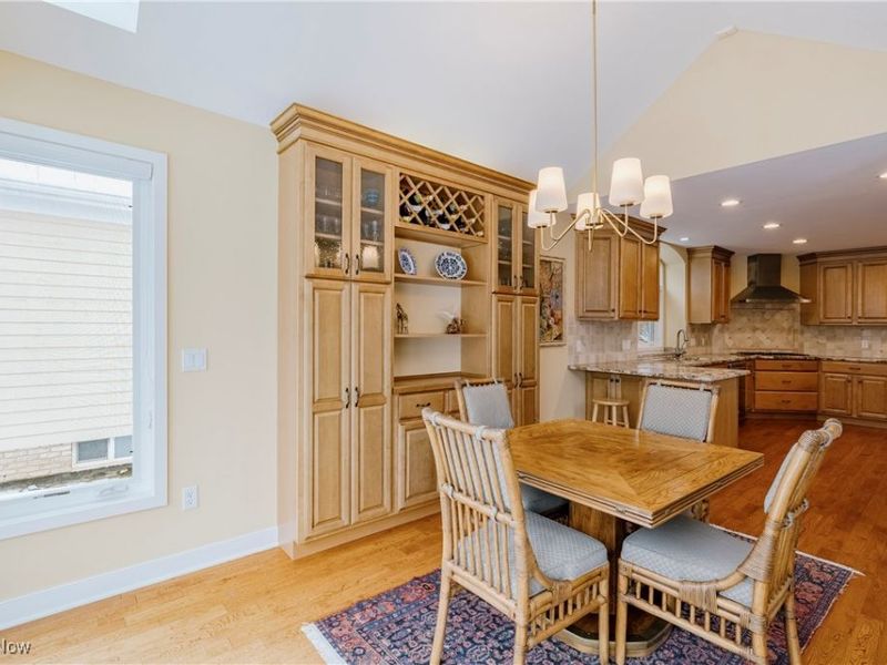 2501 Fairwood Court, Beachwood, OH 44122 Photo 12