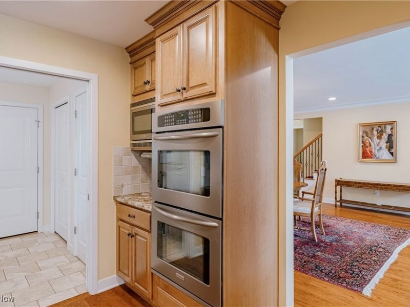 2501 Fairwood Court, Beachwood, OH 44122 Photo 18