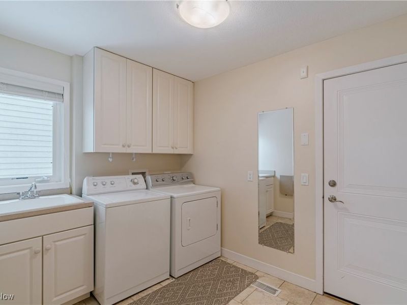 2501 Fairwood Court, Beachwood, OH 44122 Photo 19