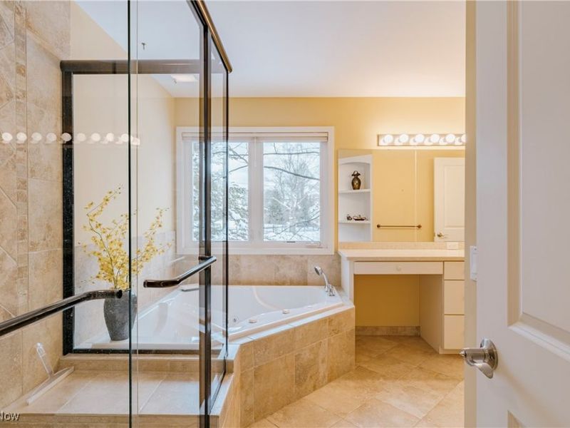 2501 Fairwood Court, Beachwood, OH 44122 Photo 24