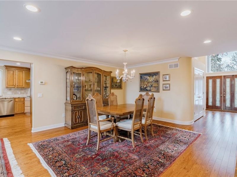 2501 Fairwood Court, Beachwood, OH 44122 Photo 5