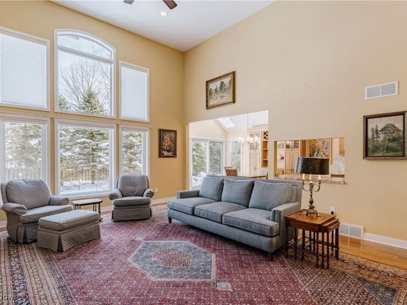 2501 Fairwood Court, Beachwood, OH 44122 Photo 7