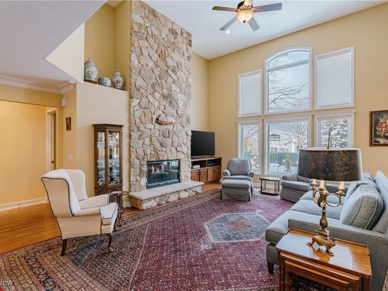 2501 Fairwood Court, Beachwood, OH 44122 Photo 9